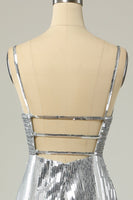 Laden Sie das Bild in den Galerie-Viewer, Meerjungfrau Spaghetti Träger Silber Pailletten Langes Ballkleid Rückenlos