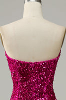 Laden Sie das Bild in den Galerie-Viewer, Fuchsia Herzausschnitt Pailletten Meerjungfrau Ballkleid mit Pinsel Schleppe