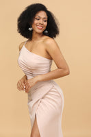 Laden Sie das Bild in den Galerie-Viewer, Blush Satin Meerjungfrau Eine Schulter Langes Brautjungfer Kleid mit Schlitz
