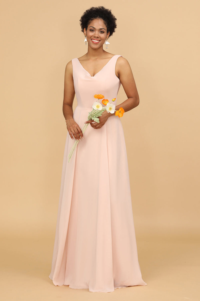Laden Sie das Bild in den Galerie-Viewer, A-Linie V Ausschnitt Blush Chiffon Langes Brautjungfer Kleid