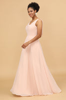 Laden Sie das Bild in den Galerie-Viewer, A-Linie V Ausschnitt Blush Chiffon Langes Brautjungfer Kleid