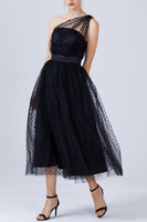 Laden Sie das Bild in den Galerie-Viewer, Schwarz Eine Schulter Partykleid