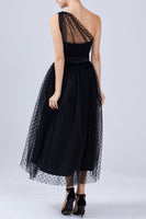 Laden Sie das Bild in den Galerie-Viewer, Schwarz Eine Schulter Partykleid