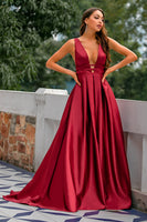 Laden Sie das Bild in den Galerie-Viewer, Burgundy Satin Ballkleid