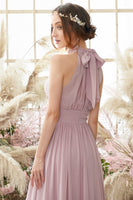 Laden Sie das Bild in den Galerie-Viewer, Langes Chiffon Brautjungfernkleid mit Neckholder