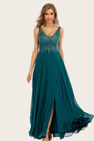 Laden Sie das Bild in den Galerie-Viewer, Blau Chiffon Langes Ballkleid mit Strass