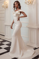 Laden Sie das Bild in den Galerie-Viewer, Eine Schulter Meerjungfrau Burgundy Ballkleid