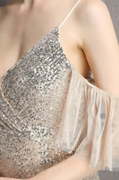 Laden Sie das Bild in den Galerie-Viewer, Champagner Pailletten langes Ballkleid mit Rüschen