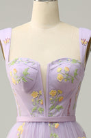 Laden Sie das Bild in den Galerie-Viewer, A-Linie quadratisches lila langes Ballkleid mit quadratischem Ausschnitt und Stickerei