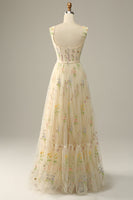 Laden Sie das Bild in den Galerie-Viewer, A-Linie quadratisches lila langes Ballkleid mit quadratischem Ausschnitt und Stickerei