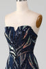 Laden Sie das Bild in den Galerie-Viewer, Glitzerndes marineblaues Meerjungfrauen Pailletten Kleid für den Abschlussball