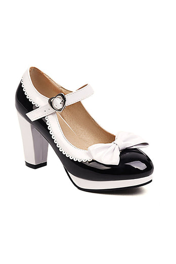 Schwarze spitze Zehen Verstellbarer Riemen Vintage Schuhe