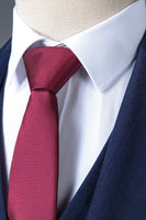 Laden Sie das Bild in den Galerie-Viewer, Marineblau gekerbtes Revers 3-teiliger Herrenanzug