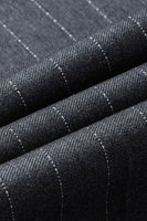 Laden Sie das Bild in den Galerie-Viewer, Graue 3-teilige Slim-Fit Hochzeitsanzüge mit gekerbtem Revers für Herren