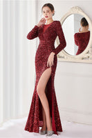 Laden Sie das Bild in den Galerie-Viewer, Burgunder Pailletten Langärmel Abendkleid mit Schlitz