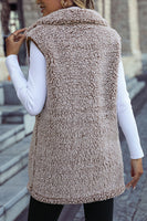 Laden Sie das Bild in den Galerie-Viewer, Schwarze Fleece Button-Down Weste