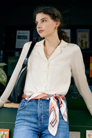 Laden Sie das Bild in den Galerie-Viewer, Elfenbein Seide Knopf Damen Bluse