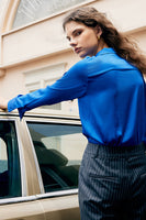 Laden Sie das Bild in den Galerie-Viewer, Elfenbein Seide Knopf Damen Bluse