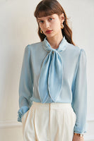 Laden Sie das Bild in den Galerie-Viewer, Himmelblaue Seide Damen Bluse mit Bowknot