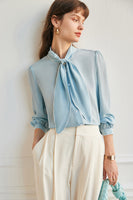 Laden Sie das Bild in den Galerie-Viewer, Himmelblaue Seide Damen Bluse mit Bowknot