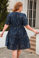 Laden Sie das Bild in den Galerie-Viewer, A Linie Quadratischer Ausschnitt Grüner Samt Übergröße Weihnachtskleid