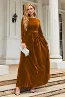 Laden Sie das Bild in den Galerie-Viewer, A-Linie Juwelen Hals schwarzes Samt Weihnachtsparty Kleid