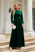 Laden Sie das Bild in den Galerie-Viewer, A-Linie Juwelen Hals schwarzes Samt Weihnachtsparty Kleid