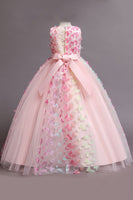 Laden Sie das Bild in den Galerie-Viewer, A-Linie ärmelloses beiges Mädchenkleid mit Schmetterlingen