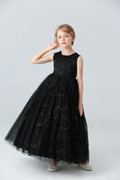 Laden Sie das Bild in den Galerie-Viewer, Weißes Mädchenkleid mit Perlen und Applikationen