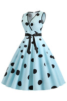 Laden Sie das Bild in den Galerie-Viewer, Hellblaues Polka Dots Vintage Kleid aus den 1950er Jahren