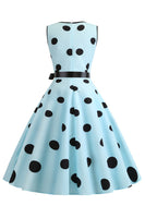 Laden Sie das Bild in den Galerie-Viewer, Hellblaues Polka Dots Vintage Kleid aus den 1950er Jahren