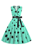 Laden Sie das Bild in den Galerie-Viewer, Hellblaues Polka Dots Vintage Kleid aus den 1950er Jahren