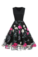 Laden Sie das Bild in den Galerie-Viewer, Fuchsia und schwarzes Vintage Rockabilly Kleid