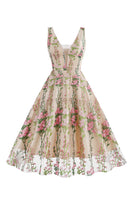 Laden Sie das Bild in den Galerie-Viewer, Schwarzes Rockabilly 1950er Jahre Kleid mit Stickerei