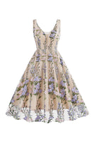 Laden Sie das Bild in den Galerie-Viewer, Schwarzes Rockabilly 1950er Jahre Kleid mit Stickerei