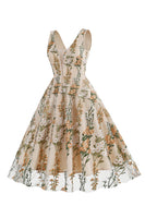 Laden Sie das Bild in den Galerie-Viewer, Schwarzes Rockabilly 1950er Jahre Kleid mit Stickerei