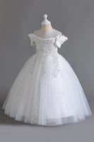 Laden Sie das Bild in den Galerie-Viewer, Rosa schulterfreies Blumenmädchenkleid mit Schleife