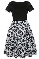 Laden Sie das Bild in den Galerie-Viewer, Schwarzes U-Boot-Ausschnitt Kleid aus den 1950er Jahren mit kurzen Ärmeln