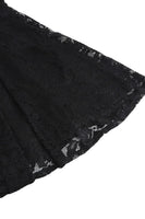 Laden Sie das Bild in den Galerie-Viewer, V-Ausschnitt Schwarzes Spitzenkleid im Hepburn-Stil der 1950er Jahre