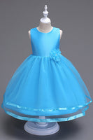 Laden Sie das Bild in den Galerie-Viewer, U-Boot-Ausschnitt Tüll Weiße Mädchen Kleider mit Schleife