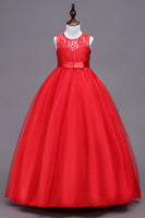 Laden Sie das Bild in den Galerie-Viewer, A-Linie Tüll Weiße Mädchen Kleider mit Schleife