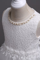 Laden Sie das Bild in den Galerie-Viewer, Weiße Rundhals perlen A Linie Mädchen Kleider