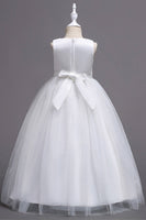 Laden Sie das Bild in den Galerie-Viewer, Rosa Mädchen mit Rundhalsausschnitt und 3D-Blumen