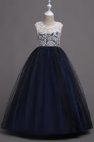 Laden Sie das Bild in den Galerie-Viewer, Lila A-Linie Tüll Mädchen Kleider mit Spitze