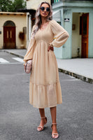 Laden Sie das Bild in den Galerie-Viewer, Schwarzes A-Linie Freizeitkleid mit V-Ausschnitt und langen Ärmeln