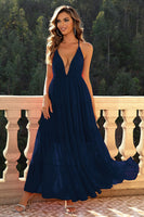 Laden Sie das Bild in den Galerie-Viewer, Marineblaues Abendkleid mit tiefem V-Ausschnitt und rückenfreiem Rücken