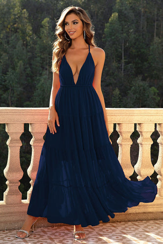 Marineblaues Abendkleid mit tiefem V-Ausschnitt und rückenfreiem Rücken