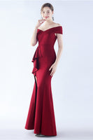 Laden Sie das Bild in den Galerie-Viewer, Marineblaues schulterfreies Meerjungfrauen Kleid mit Schlitz