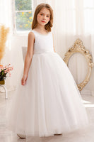 Laden Sie das Bild in den Galerie-Viewer, Weißes ärmelloses A-Linie Blumenmädchenkleid mit Schleife und Perlen