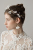Laden Sie das Bild in den Galerie-Viewer, Perlenblume Braut Stirnband Ohrringe
